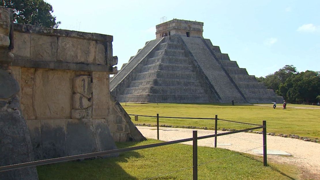 CNNE 962025 - cerraran chichen itza para el equinoccio de primavera