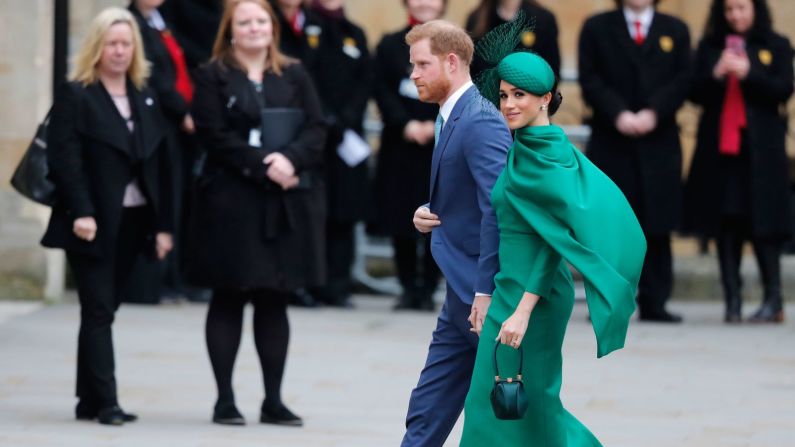 Harry y Meghan asisten al servicio anual del Día de Commonwealth en la Abadía de Westminster de Londres en marzo de 2020. Este evento marcó el último compromiso de los duques de Sussex como miembros de alto rango de la familia real.