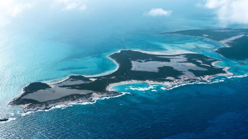 Little Ragged, también conocida como St Andrew's, es la isla privada más grande que actualmente está a la venta en las Bahamas.