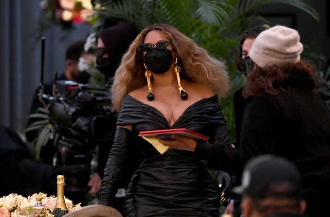 Beyoncé asiste a la ceremonia. Kevin Winter / Getty Images