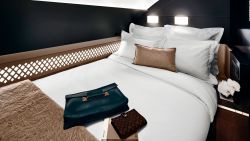 CNNE 966321 - las mejores camas de avion para viajar en comodidad