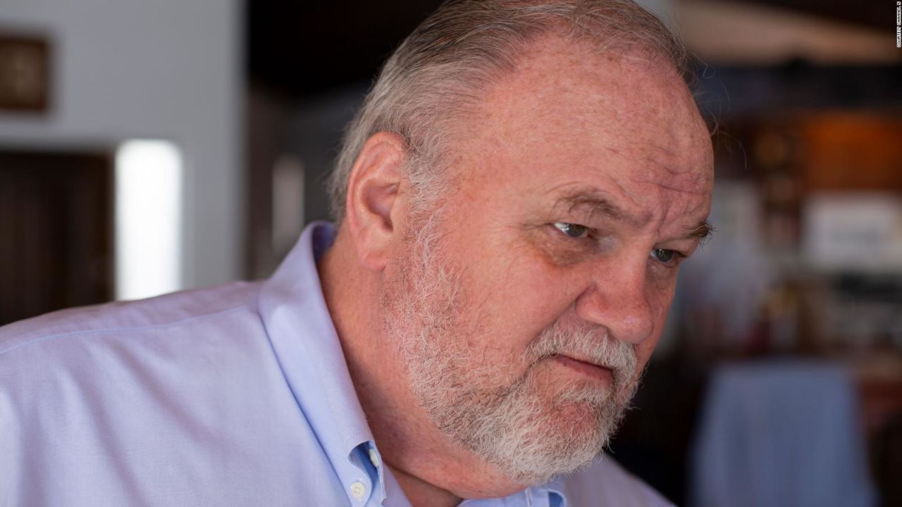 CNNE 966454 - thomas markle reacciona a pensamientos suicidas de meghan