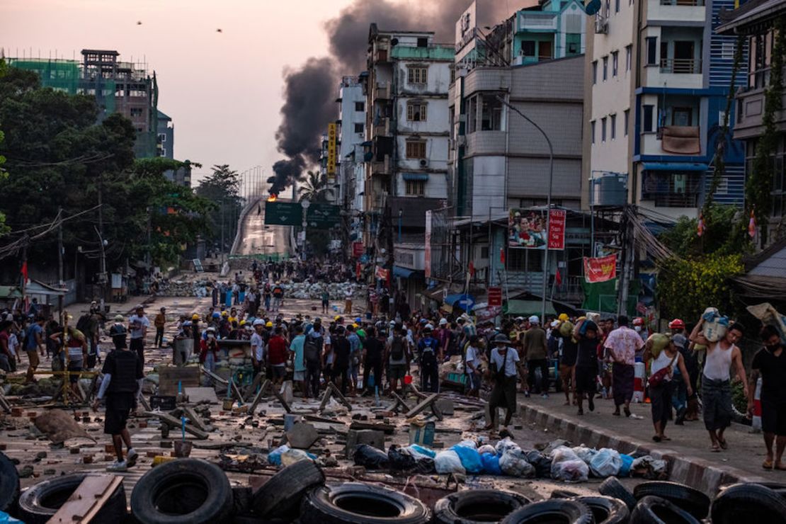 CNNE 968250 - cnn myanmar levy