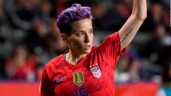 CNNE 970218 - megan rapinoe reclama igualdad salarial para deportistas