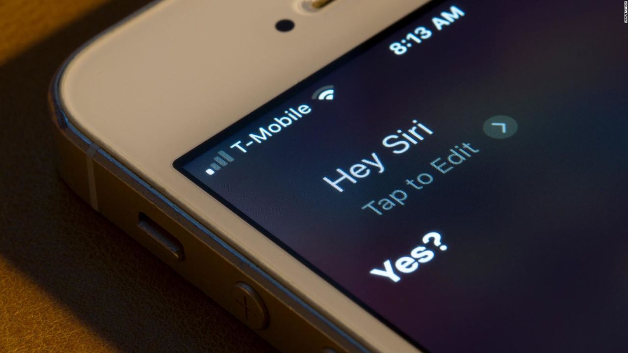 CNNE 973416 - apple amplia la gama de voces en ingles para siri