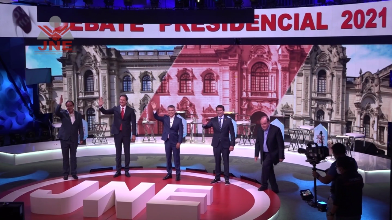 CNNE 974408 - lo mas destacado del debate presidencial en peru