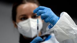 CNNE 976298 - spain-health-virus-vaccine