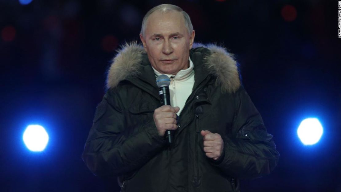 El presidente de Rusia, Vladimir Putin, durante un concierto en Moscú con motivo del séptimo aniversario de la anexión de Crimea, el 18 de marzo.