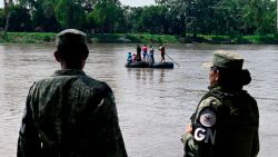 CNNE 977655 - ee-uu-, mexico, honduras y guatemala frenaran migracion