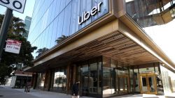 CNNE 979249 - uber reabre sus oficinas con un esquema hibrido