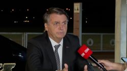 CNNE 979774 - bolsonaro- "solo dios me sacara del sillon presidencial"