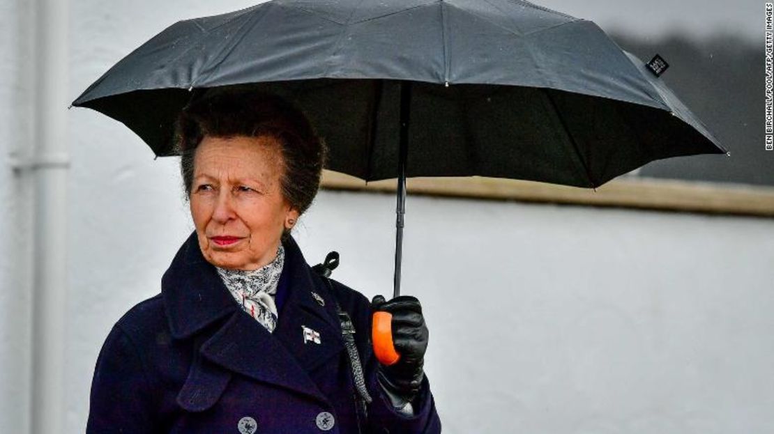 El princesa real durante su visita al Royal Victoria Yacht Club de Cowes en la Isla de Wight.