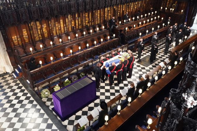 El funeral del príncipe Felipe se realizó con 30 invitados debido a las restricciones por la pandemia de coronavirus. Crédito: Dominic Lipinski / POOL / AFP via Getty Images