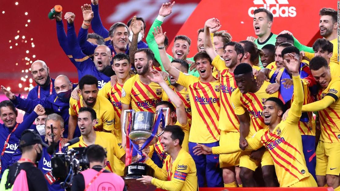 Los jugadores del FC Barcelona celebran el título 31 de la Copa del Rey