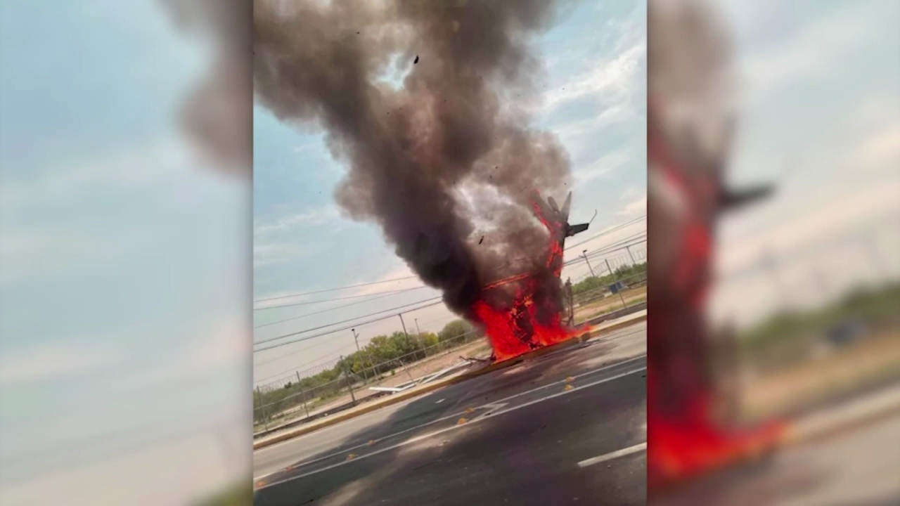 CNNE 983561 - helicoptero cae sobre un sistema de cableado electrico