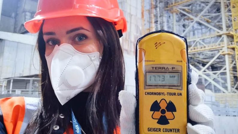 Oscuro declive: A pesar de esto, la pandemia ha ejercido presión sobre el turismo oscuro. En 2020 solo 32.000 personas visitaron la Zona de Exclusión, 72.000 menos que en 2019. Chernobyl-Tour.UA
