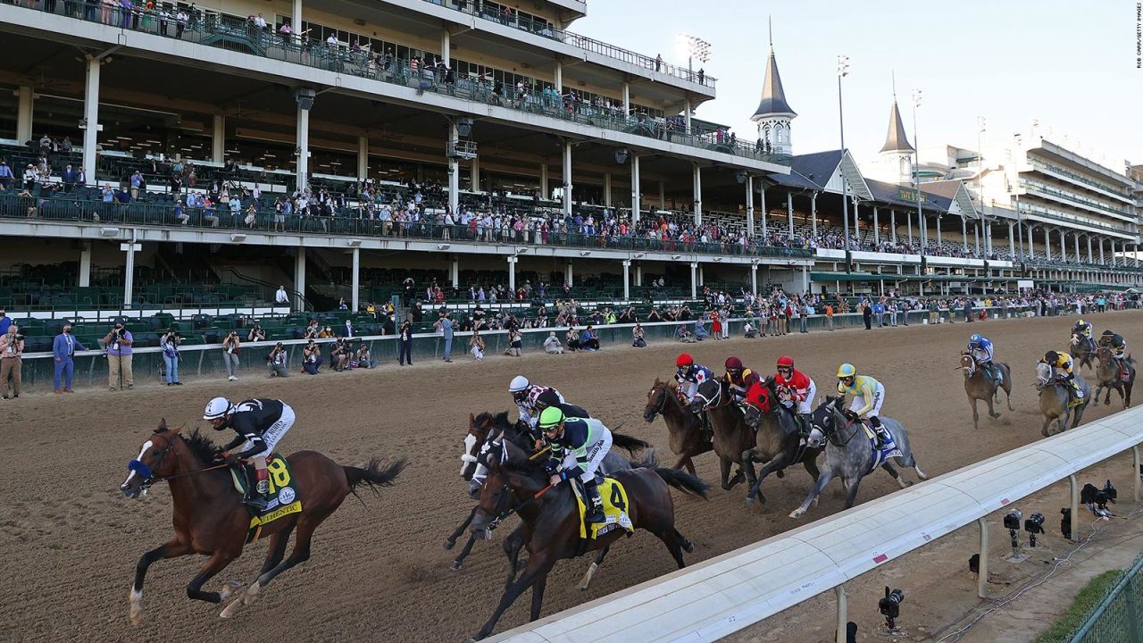 CNNE 985765 - se esperan miles de personas en el kentucky derby