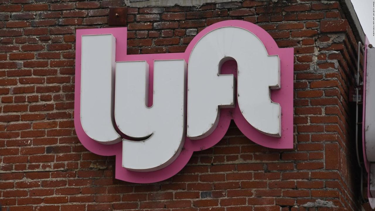 CNNE 986973 - toyota compra negocio de autos autonomos de lyft