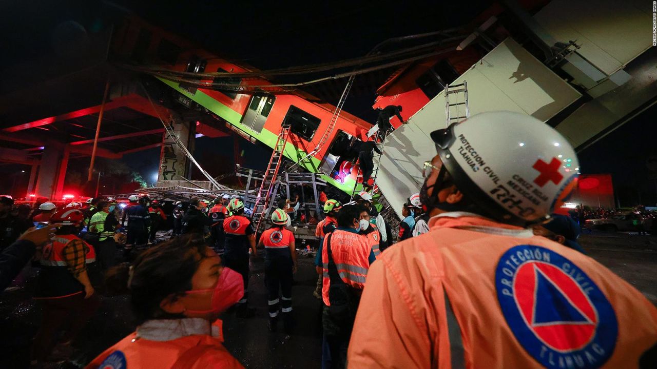 CNNE 989009 - topos- hay gente aplastada bajo escombros del metro