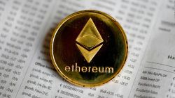 CNNE 989095 - ethereum, la criptomoneda que crecio mas que bitcoin