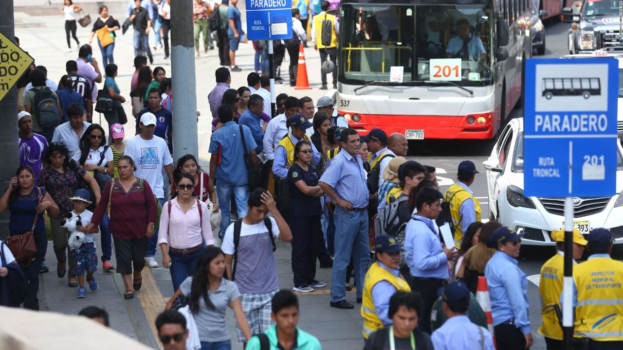 CNNE 991754 - peru- dia de las madres, con restricciones de movilidad