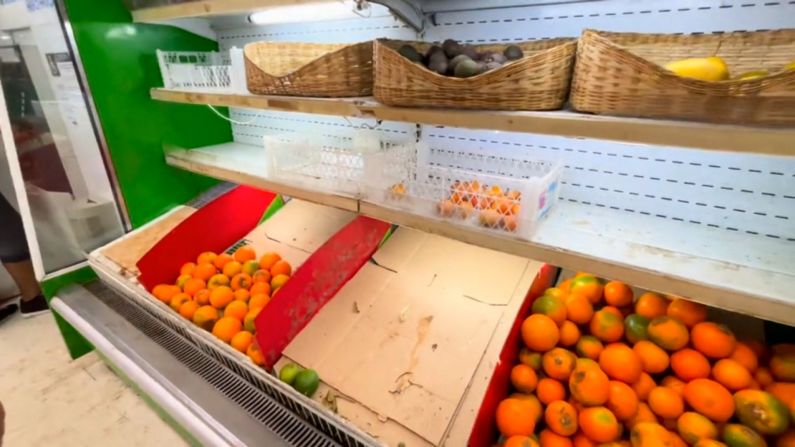 Los alimentos han empezado a escasear en Cali, y muchos ciudadanos dicen que los precios han subido casi al doble.