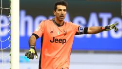 CNNE 992848 - tras dejar la juve, ¿medita buffon su retiro?