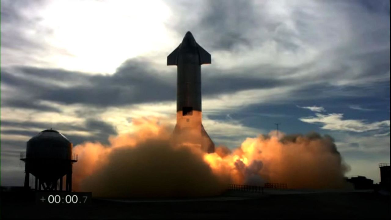 CNNE 994705 - spacex busca enviar prototipo starship de texas a hawai