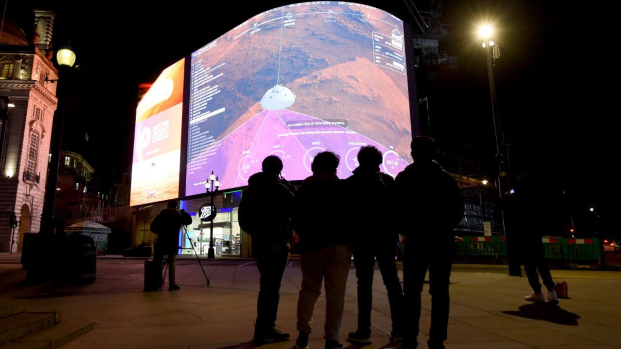 LONDON, ENGLAND - FEBRUARY 18: A general view of the live-stream landing of NASA's Perseverance on Mars at Piccadilly Circus on February 18, 2021 in London, England. The rover has been traveling through space since launching from Cape Canaveral at the end of July 2020.