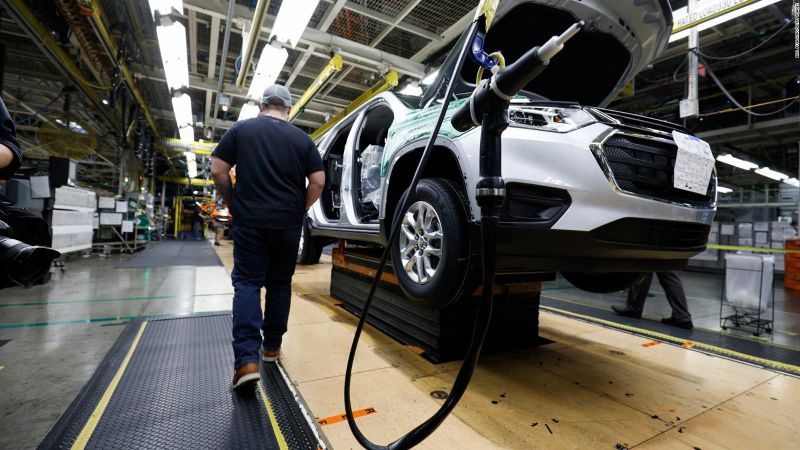 General motors fortalece producción de autos eléctricos en méxico, pero aún hay retos en ese mercado | cnn
