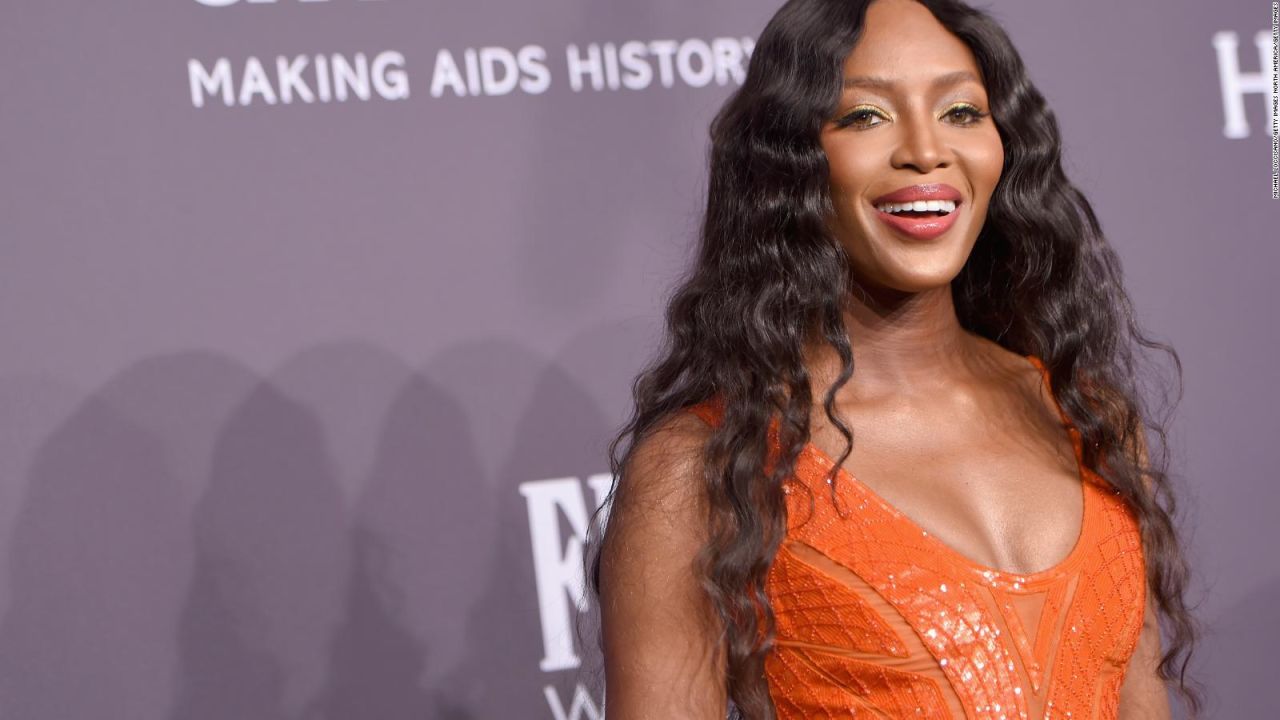 CNNE 996774 - naomi campbell anuncia que nacio su hija