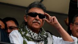 CNNE 996846 - defensa de colombia verificara muerte de "jesus santrich"