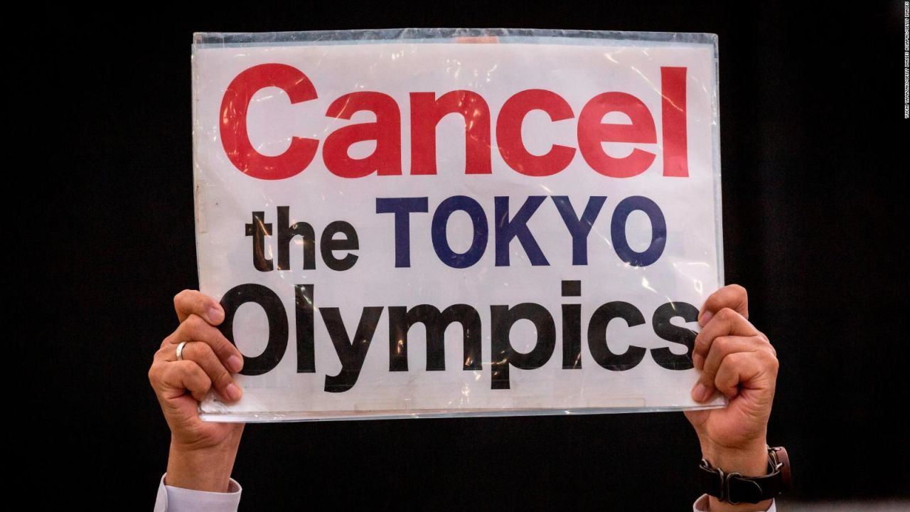 CNNE 998438 - protestas en tokio contra los juegos olimpicos