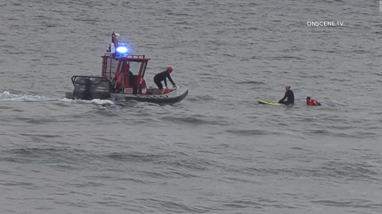 CNNE 999242 - un muerto en naufragio frente a la costa de san diego