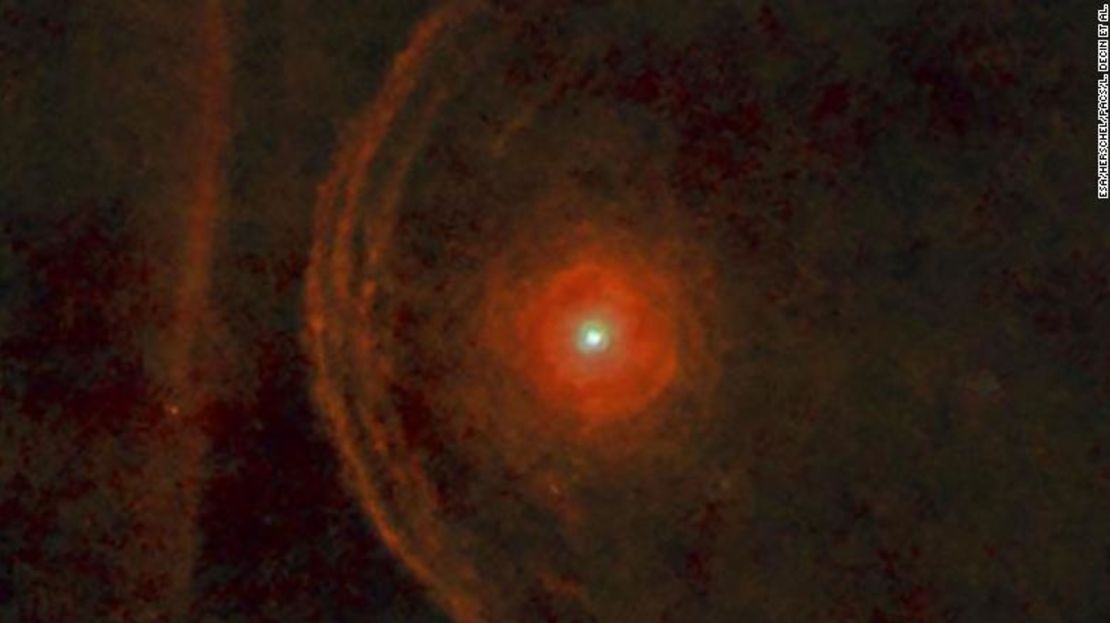 CNNE a1e35c46 - 191226125818-betelgeuse-star-exlarge-169