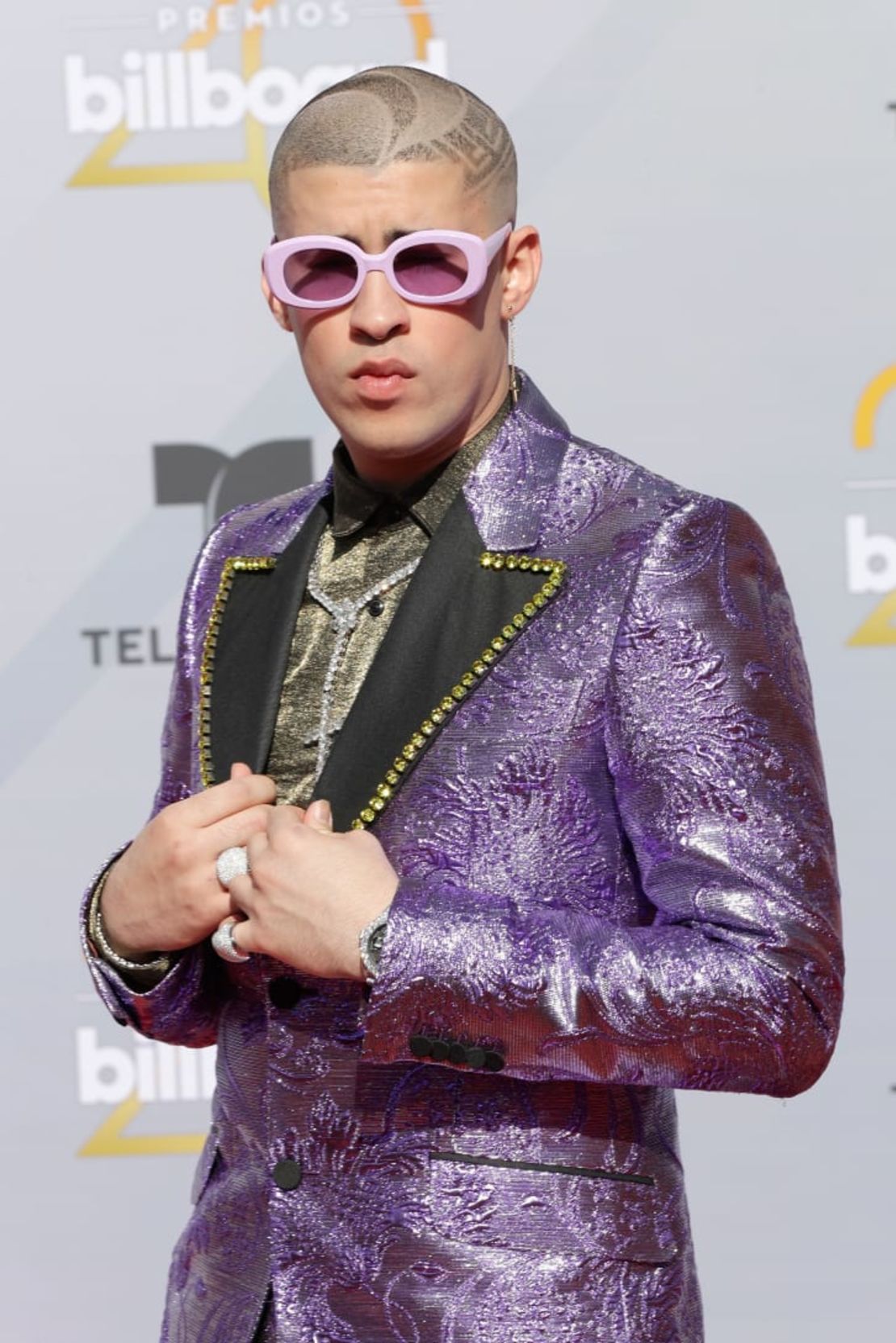 Bad Bunny en los Billboard Latin Music Awards en April 2018.