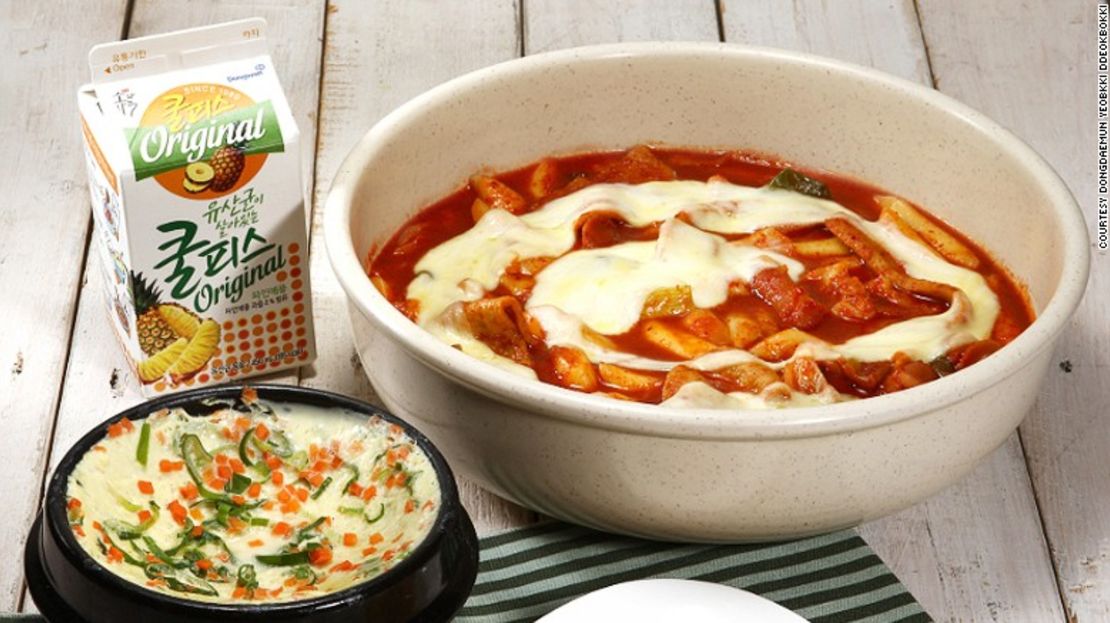 CNNE a62bc348 - 150819155828-korea-spicy-dishes-ddeokbokki-exlarge-169