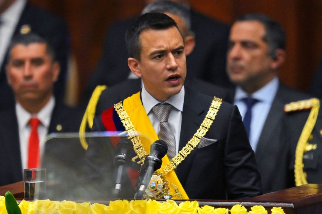 El presidente de Ecuador, Daniel Noboa, durante su toma de posesión en la Asamblea Nacional, en Quito, el 23 de noviembre de 2023. Crédito: Rodrigo Buendía/AFP/AFP vía Getty Images