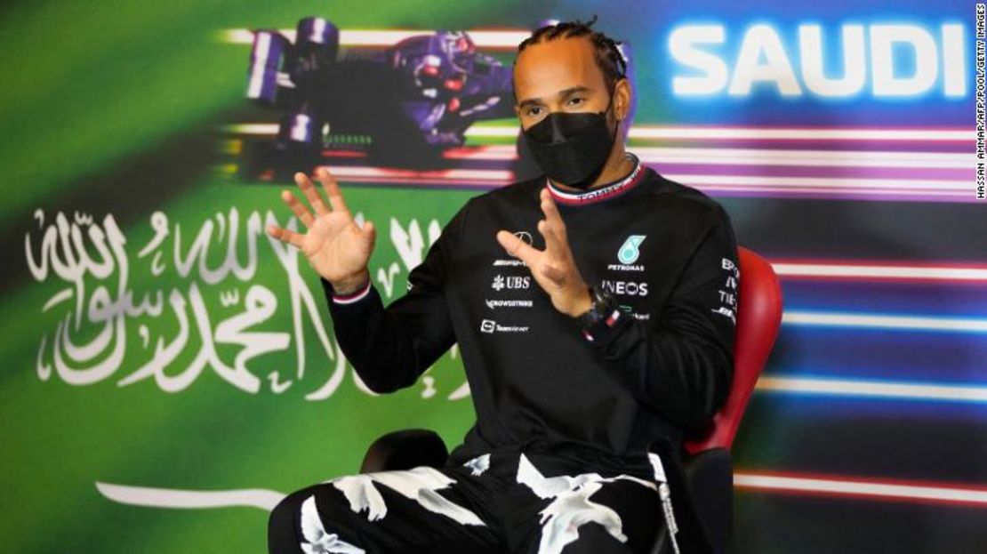 Lewis Hamilton usará este fin de semana el casco en Arabia Saudita, donde la homosexualidad es ilegal.