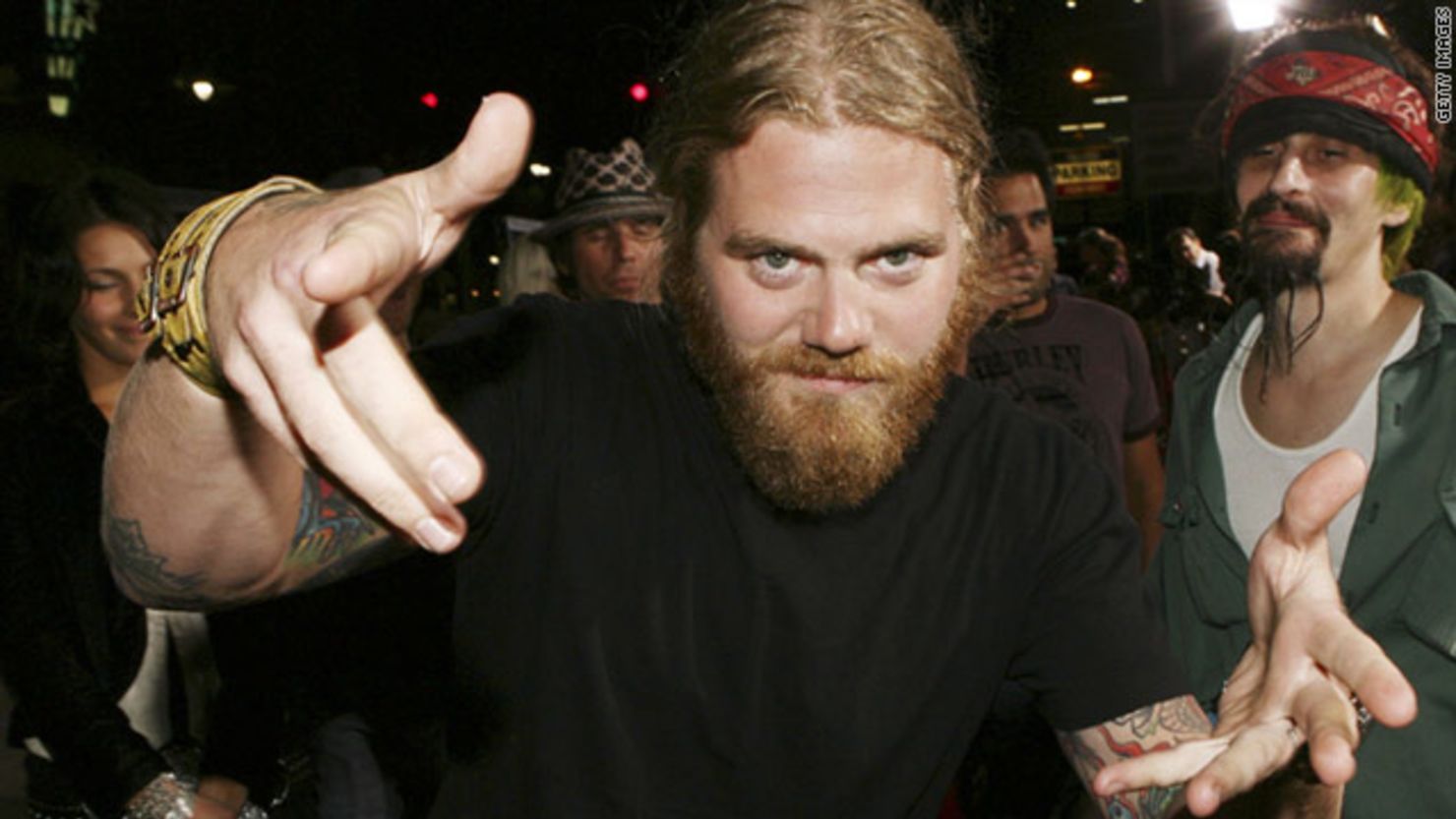 El protagonista de "Jackass" Ryan Dunn muere en un accidente de coche CNN