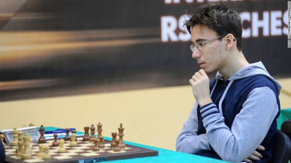 Yuri Eliseev empezó a jugar ajedrez en la escuela. Se convirtió en campeón mundial en la categoría junior (menores de 16) en 2012