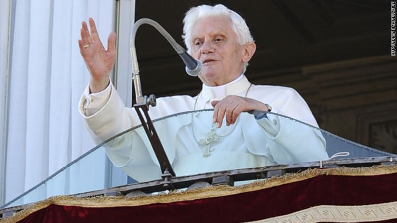 El vaticano retira a su nuncio de irlanda | cnn