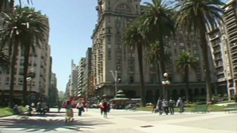 ¿cómo logró uruguay ser el país menos desigual de latinoamérica? | cnn