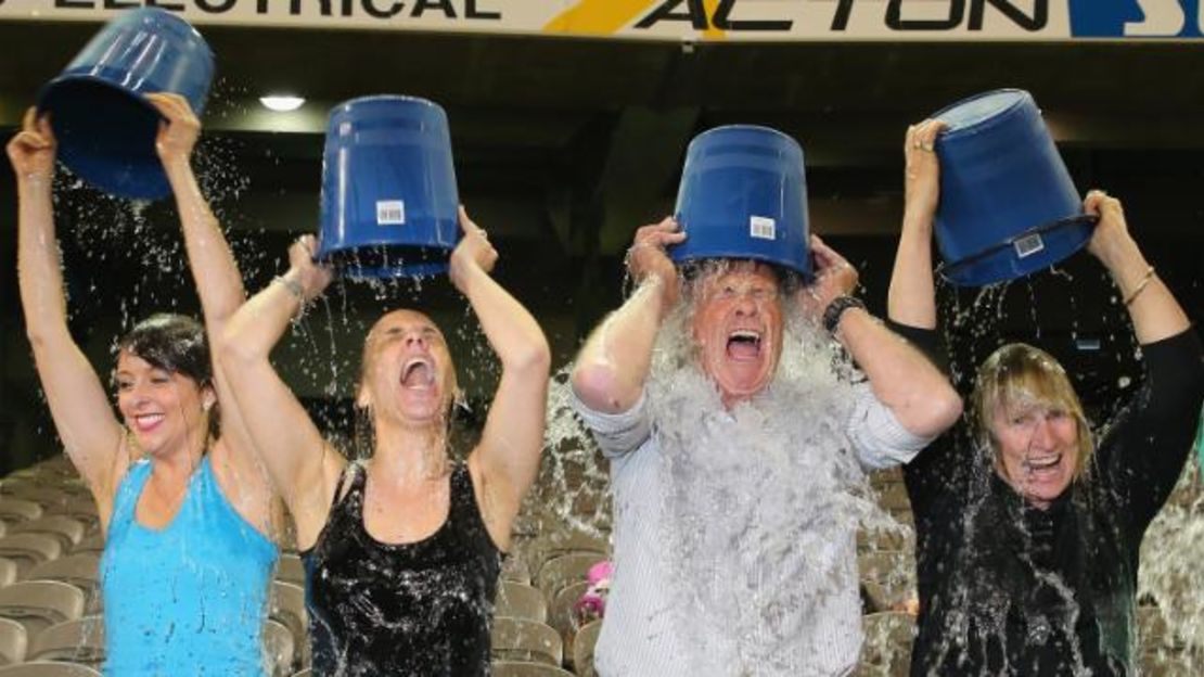 CNNE d30e997e - 150714184012-als-ice-bucket-challenge-story-top