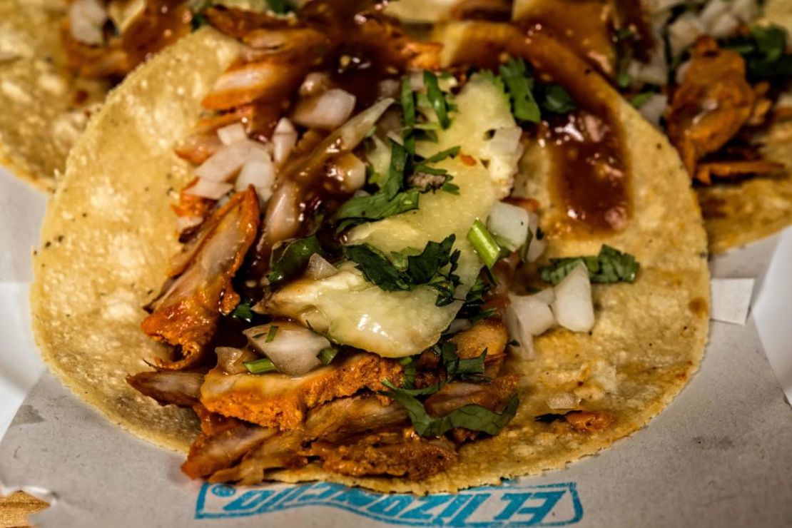 Uno de los tacos tradicionales del país: el taco al pastor.