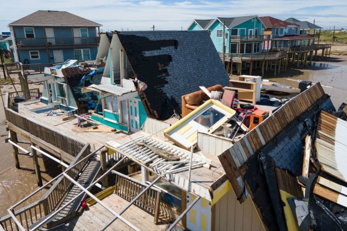 Una casa en Surfside Beach, Texas, fue destruida por el huracán Beryl el 8 de julio.