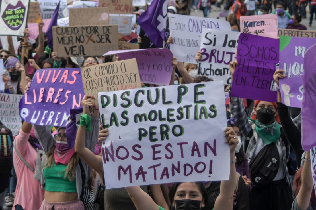 Marcha por el Día de la Mujer en Ciudad de México el 8 de marzo de 2022.