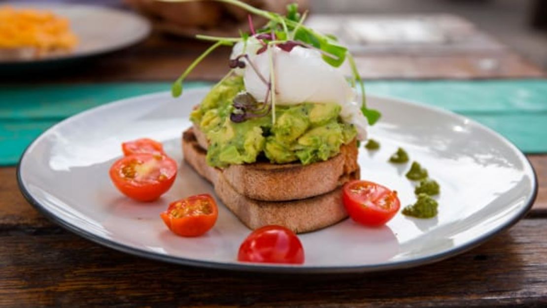 CNNE e4aff02d - %3a%2f%2f%2fcnnnext%2fdam%2fassets%2f191211111637-avocado-toast-poached-eggs-restricted