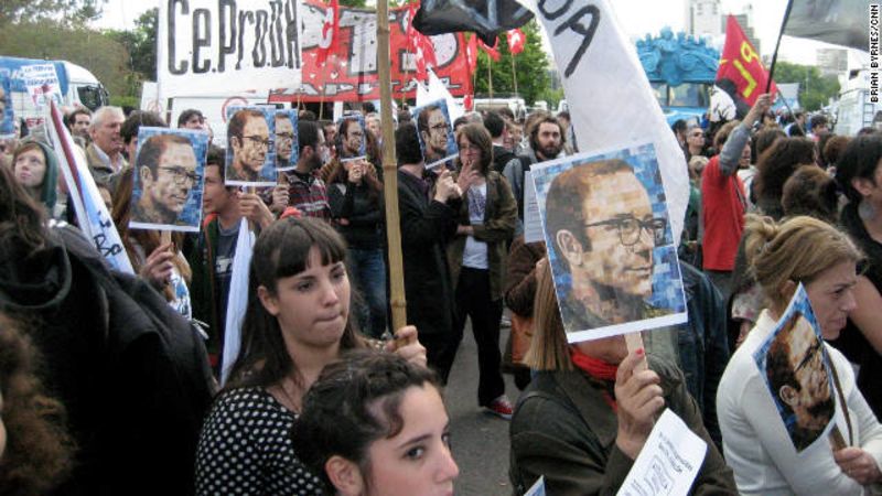 Argentina recuerda a los desaparecidos en el aniversario 37 del inicio de la dictadura | cnn