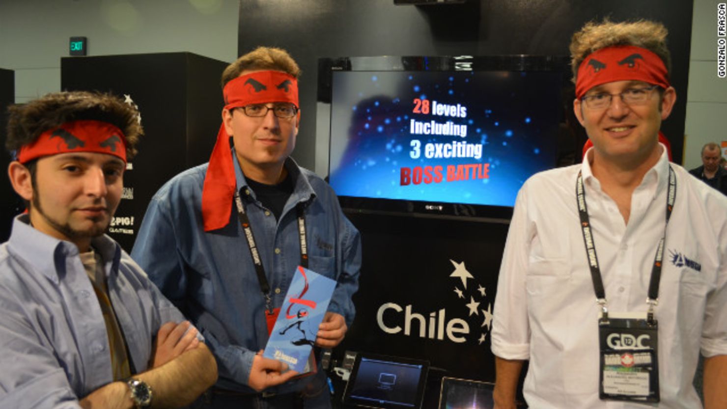 Miembros del estudio chileno de videojuegos Amnesia Games.